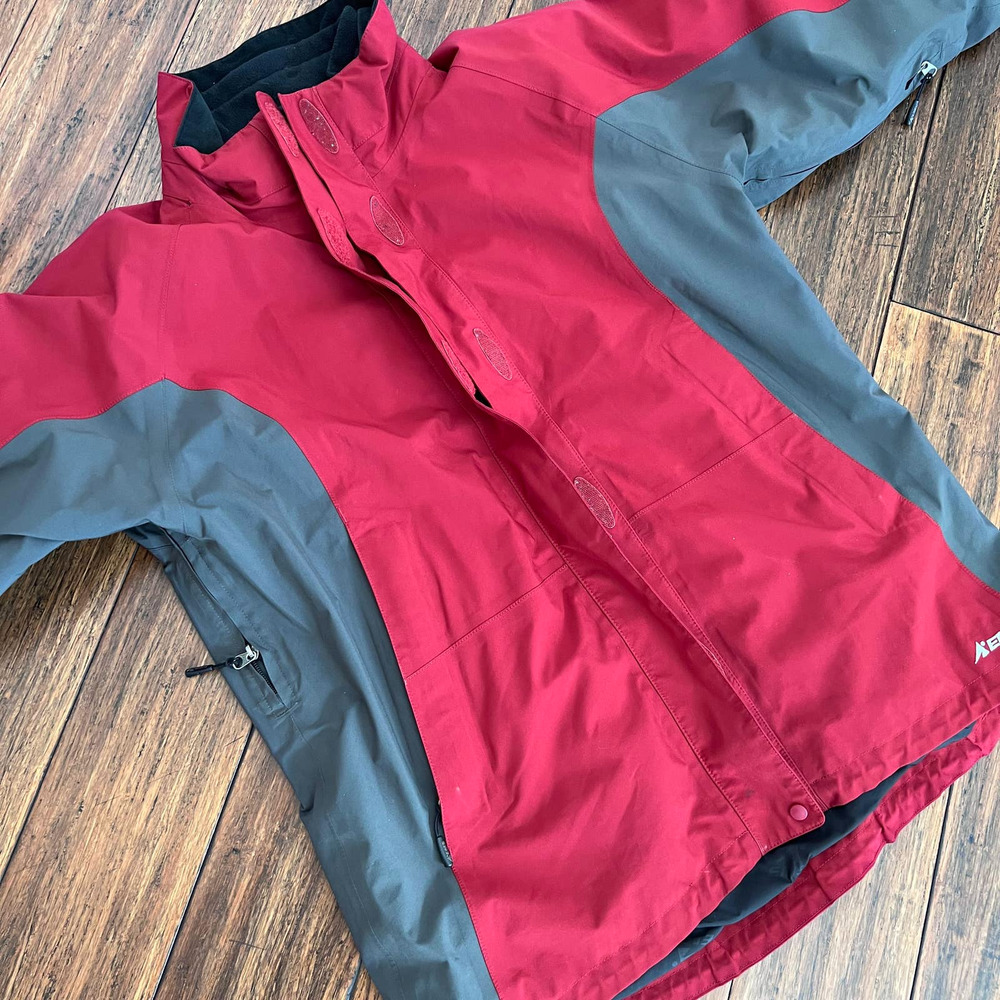 Eastern Mountain Sports GoreTex Extreme Weather Coat - Flaws